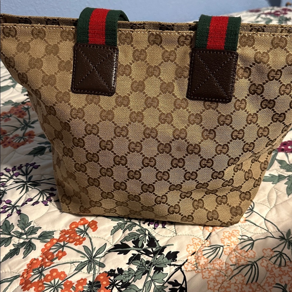 Vintage Gucci GG Sherry Tote - Picture 3 of 14
